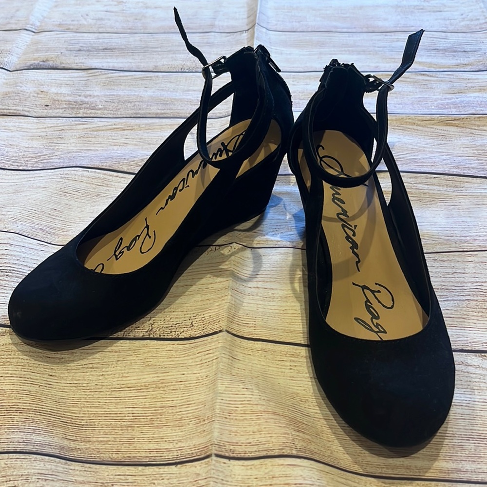 American Rag wedges